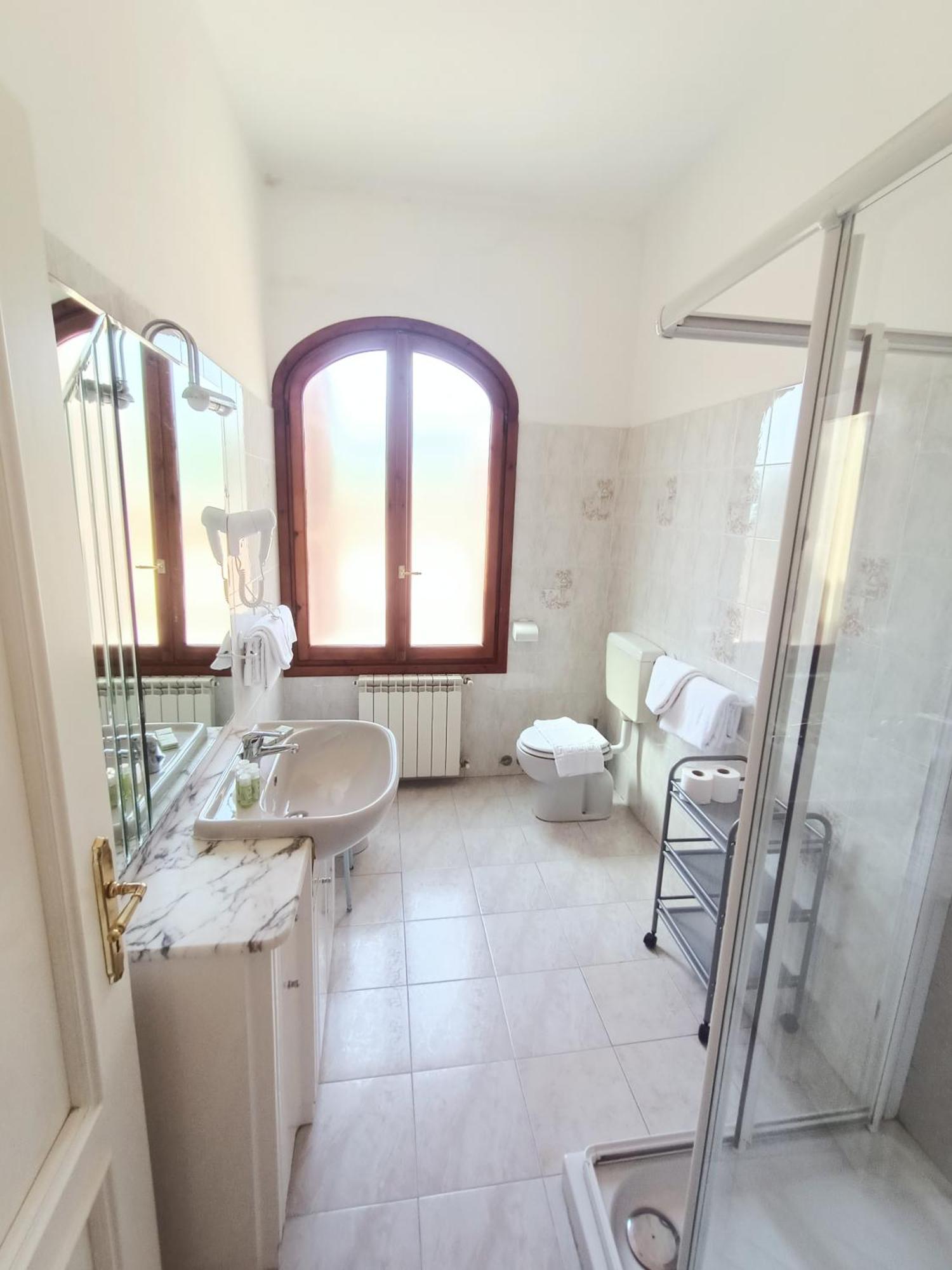 Appartamenti Villa Chiara Imperia Exterior foto