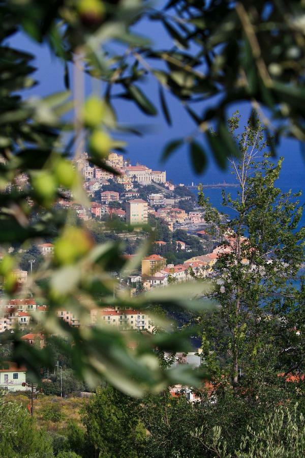 Appartamenti Villa Chiara Imperia Exterior foto