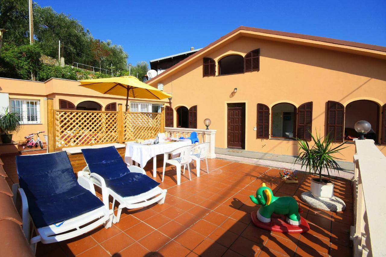 Appartamenti Villa Chiara Imperia Exterior foto